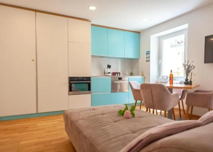 شقة Blue Bay Apartment Piran بيران